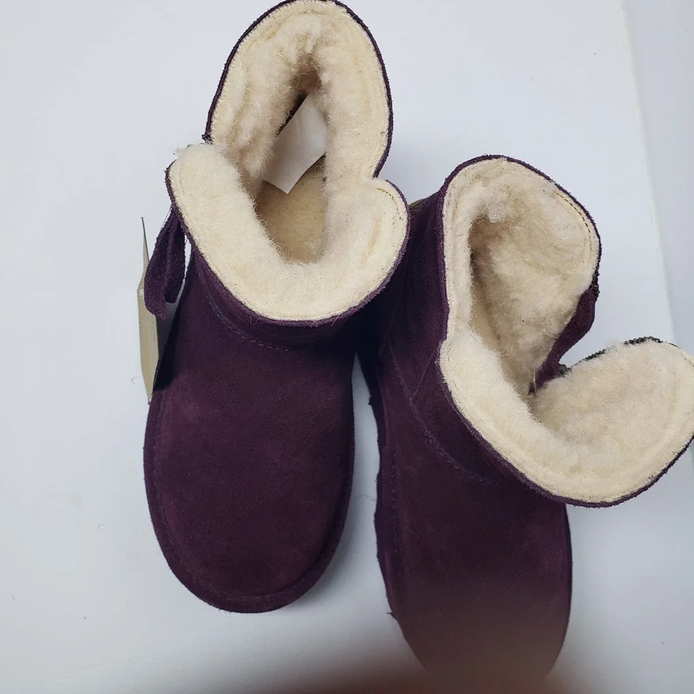 NWT‎ Bearpaw Boots Womens Size 5 Short Ankle Zip Fur Lined Winter Purple
